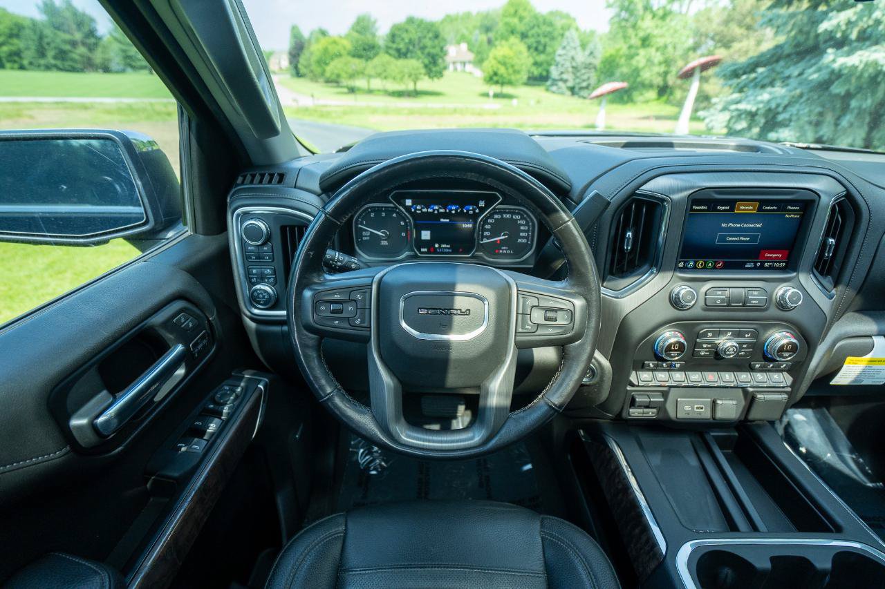 Used 2019 GMC Sierra 1500 Denali w/ Denali Ultimate Package AWD/4WD image 14