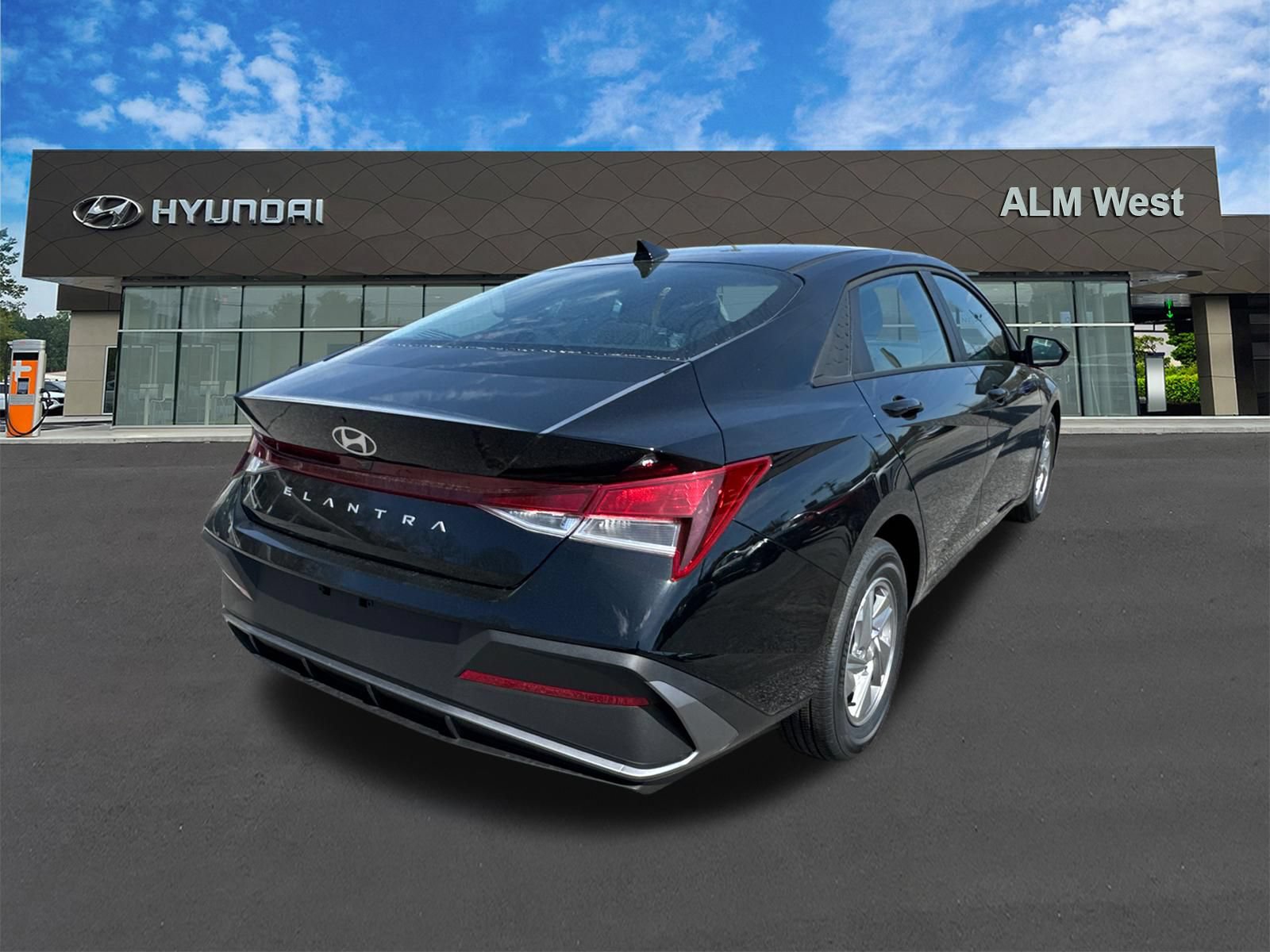 New 2026 Hyundai Elantra SE FWD image 6