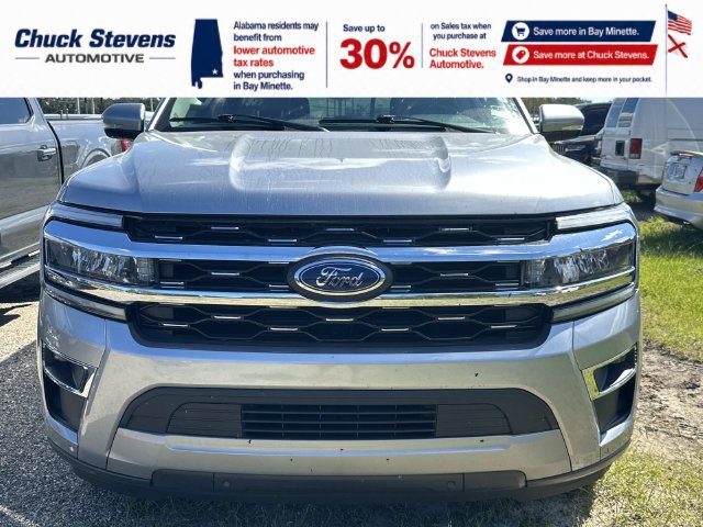 Used 2024 Ford Expedition Limited RWD image 3