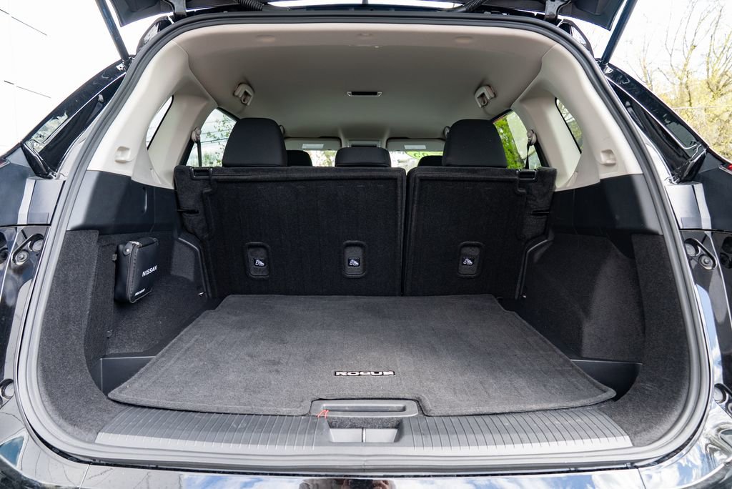 Certified 2025 Nissan Rogue S AWD/4WD image 8