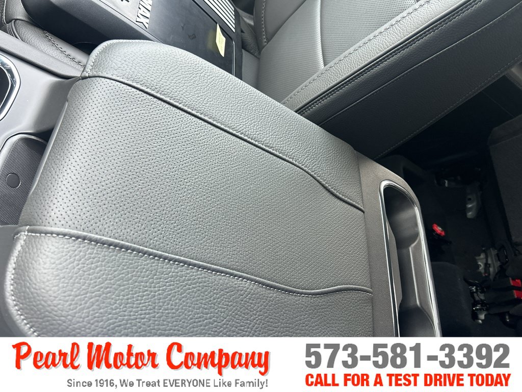 New 2026 GMC Sierra 1500 Denali w/ Technology Package AWD/4WD image 22
