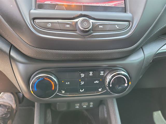 Used 2021 Chevrolet TrailBlazer LT FWD image 13