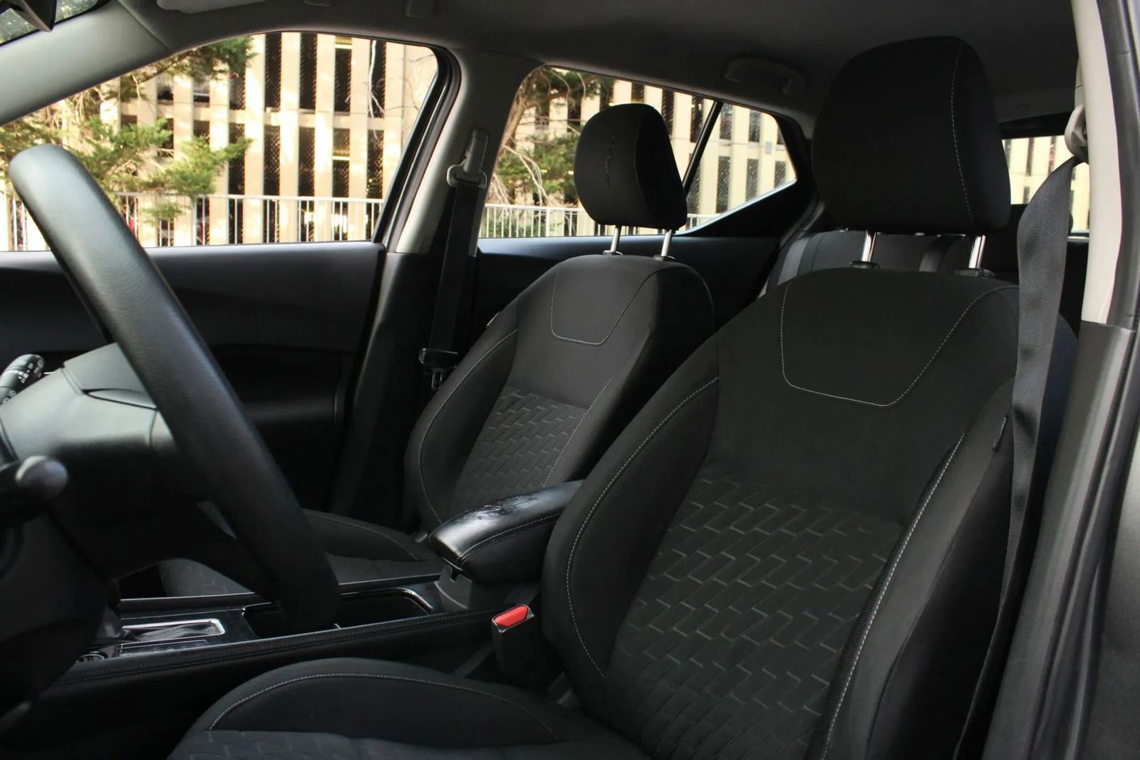 Used 2021 Nissan Kicks SV image 15