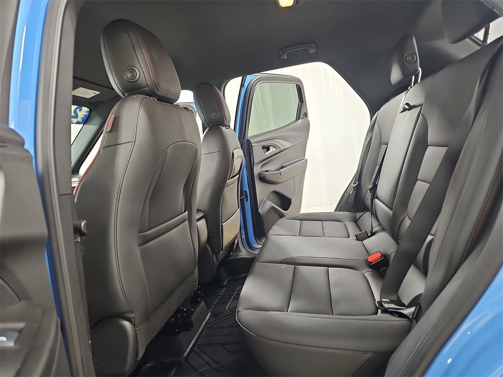 Certified 2024 Chevrolet TrailBlazer RS w/ Driver Confidence Package image 17