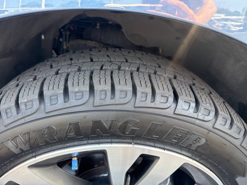 Used 2020 Ford Expedition King Ranch AWD/4WD image 17