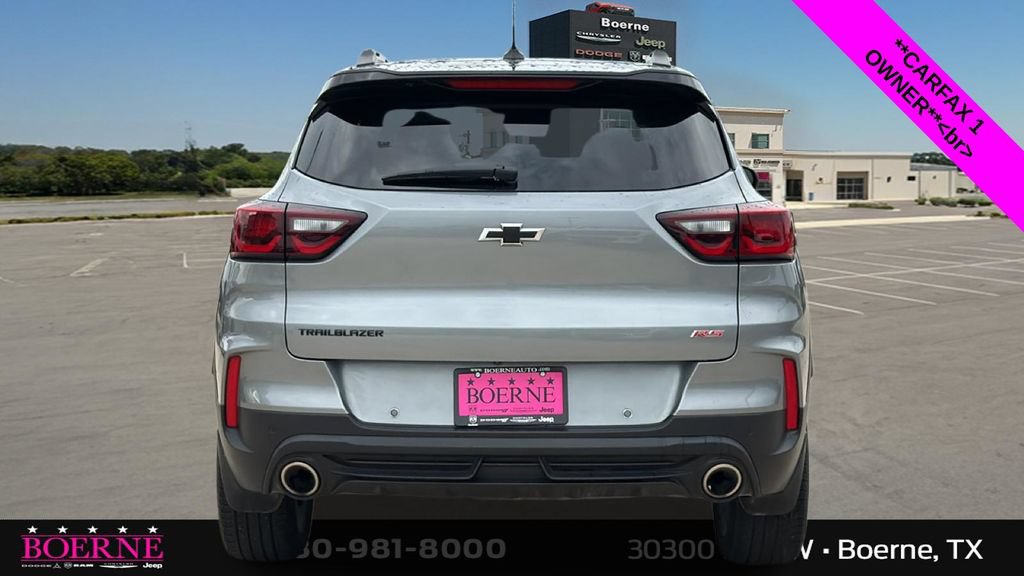 Used 2025 Chevrolet TrailBlazer RS w/ Convenience Package FWD image 4