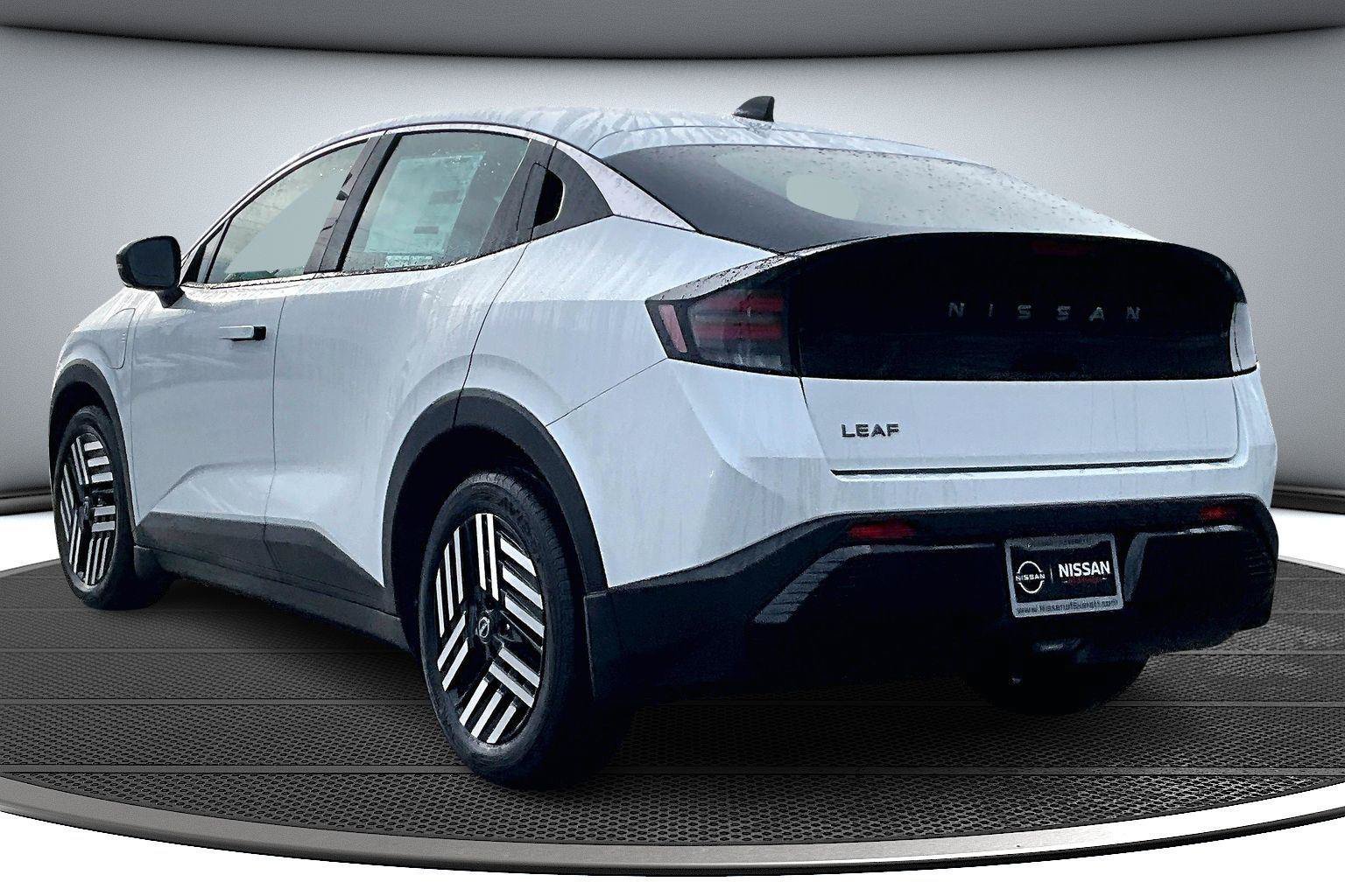 New 2026 Nissan Leaf SV+ w/ Protection Package FWD image 4