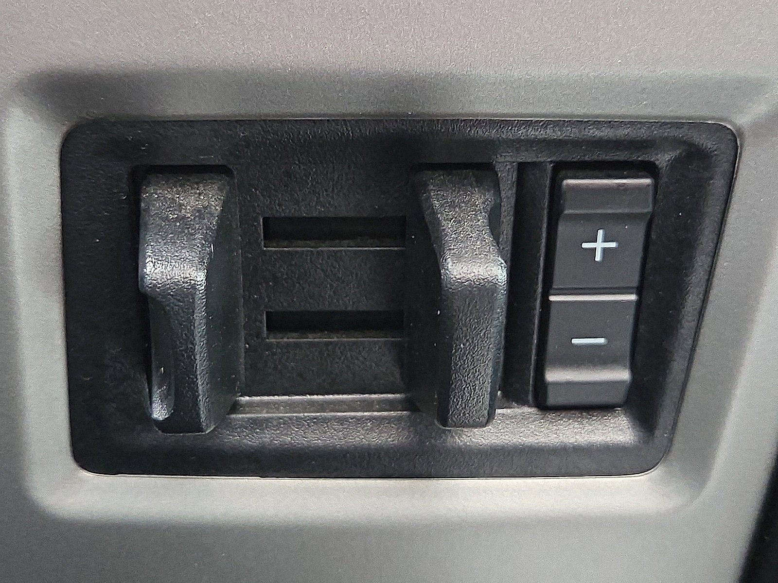 Used 2021 Ford F250 Lariat image 19