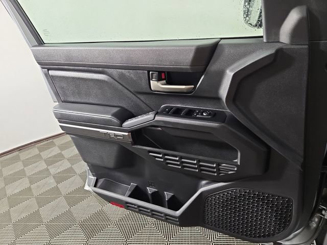 Used 2024 Toyota Tacoma TRD Off-Road AWD/4WD image 32