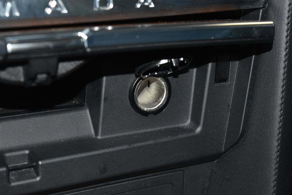 Used 2022 Nissan Armada SL image 16