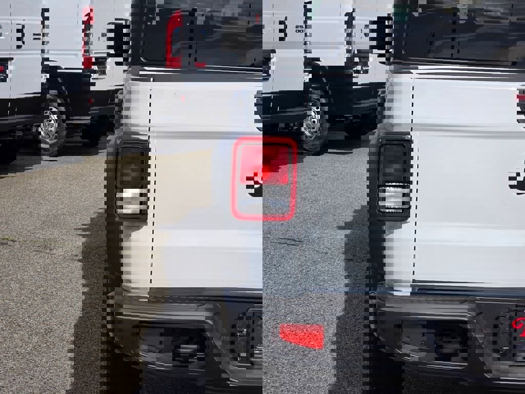 New 2026 Jeep Gladiator Sport image 6