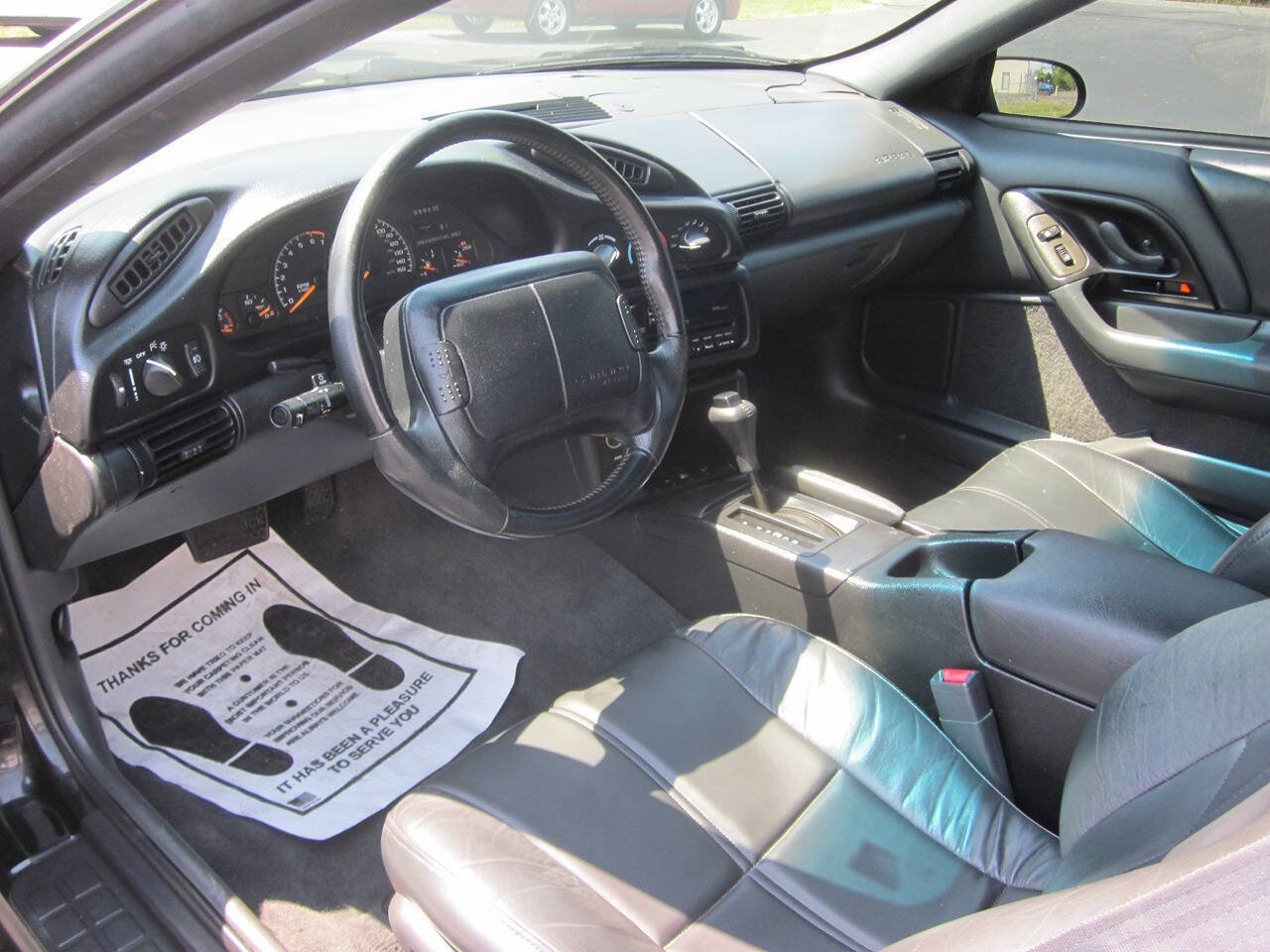 Used 1996 Chevrolet Camaro Z28 RWD image 9