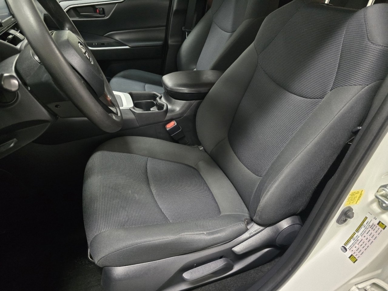 Certified 2021 Toyota RAV4 LE image 19