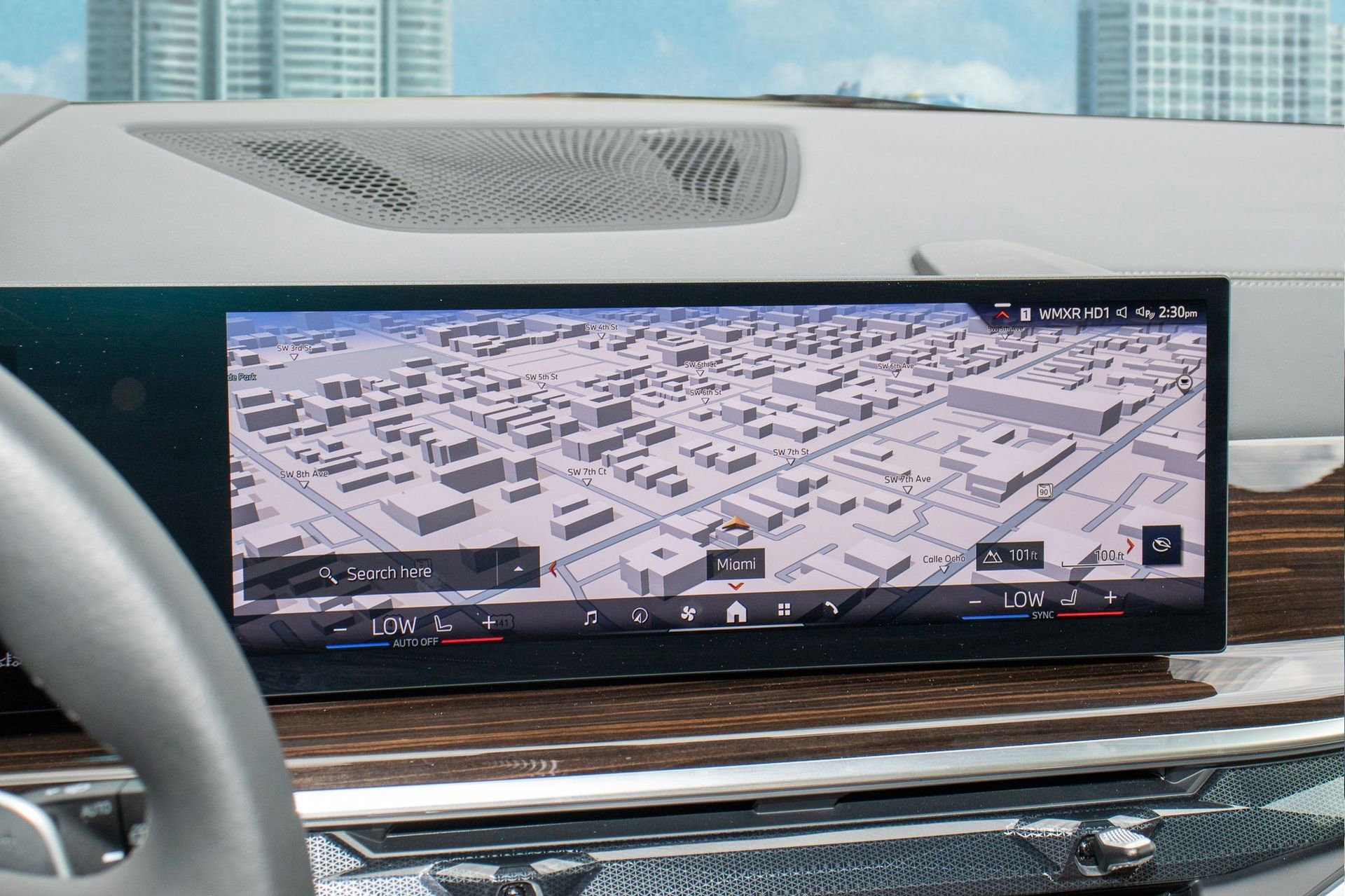 Used 2026 BMW X5 sDrive40i image 34