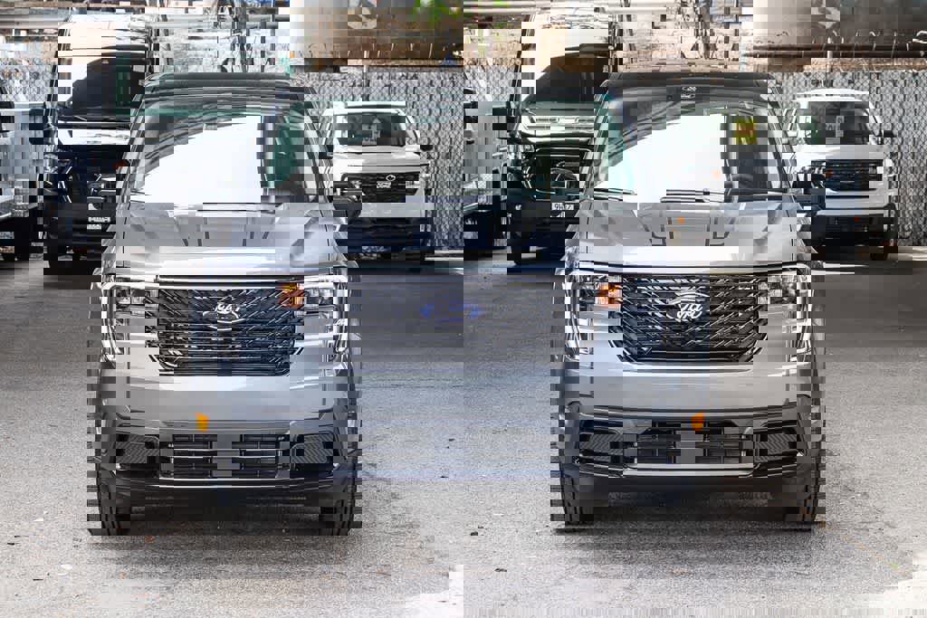 New 2026 Ford Maverick Lariat w/ Black Appearance Package image 2