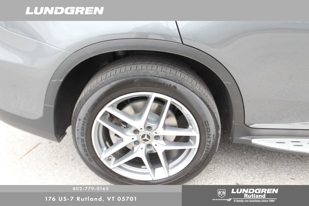 Used 2018 Mercedes-Benz GLC 300 4MATIC image 11