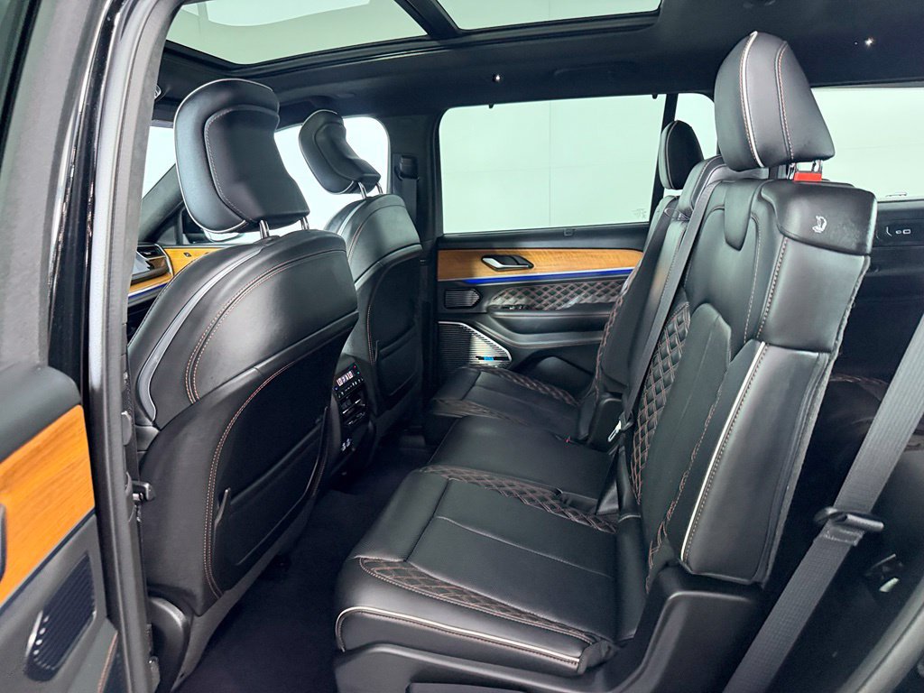 Certified 2023 Jeep Grand Cherokee L Summit AWD/4WD image 13