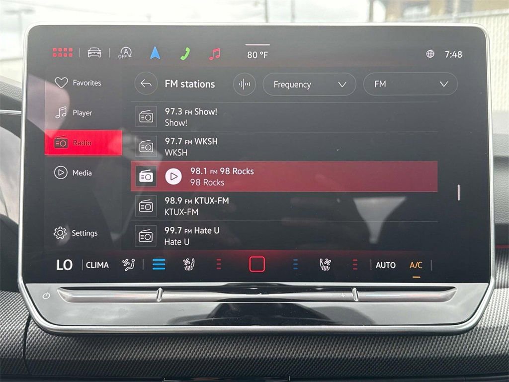 New 2025 Volkswagen GTI SE FWD image 18