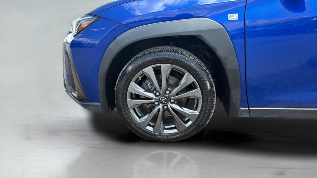 Used 2021 Lexus UX 250h F Sport w/ Accessory Package (Z1) AWD/4WD image 17