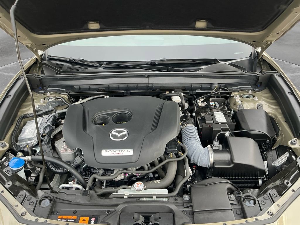 Used 2025 MAZDA CX-30 Carbon image 18