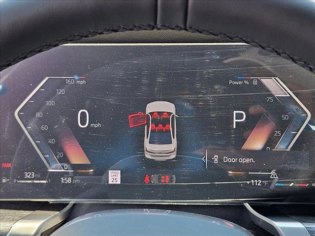 New 2025 BMW 760i xDrive w/ Premium Package image 11