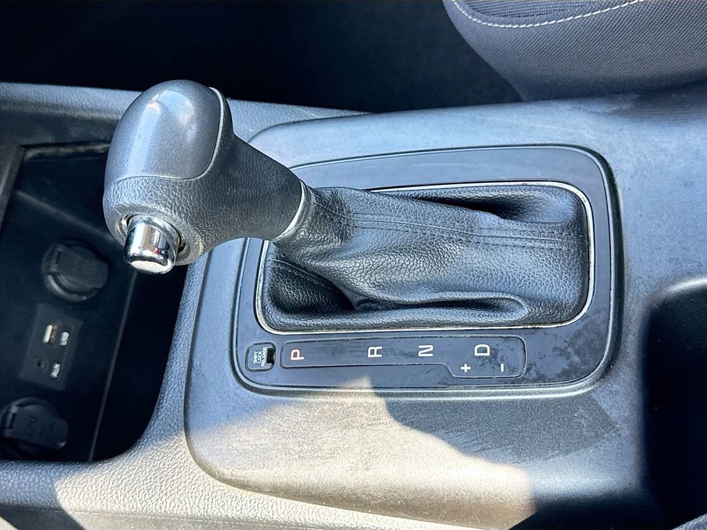 Used 2016 Kia Forte LX image 18