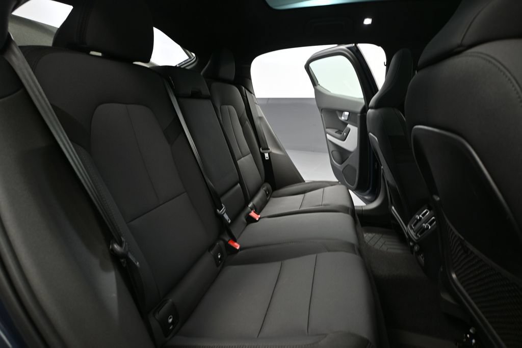 Used 2024 Polestar Polestar 2 AWD/4WD image 35