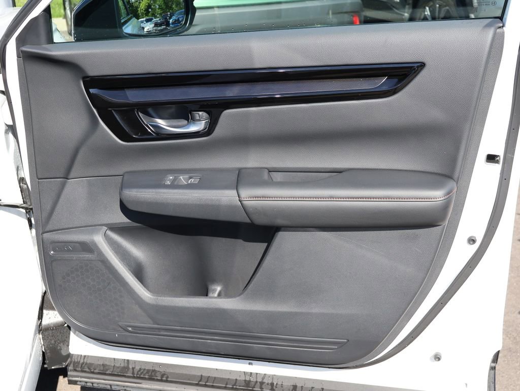 Certified 2026 Honda CR-V Sport Touring image 11
