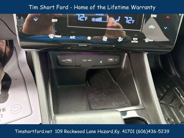 Used 2023 Hyundai Santa Cruz Limited image 16