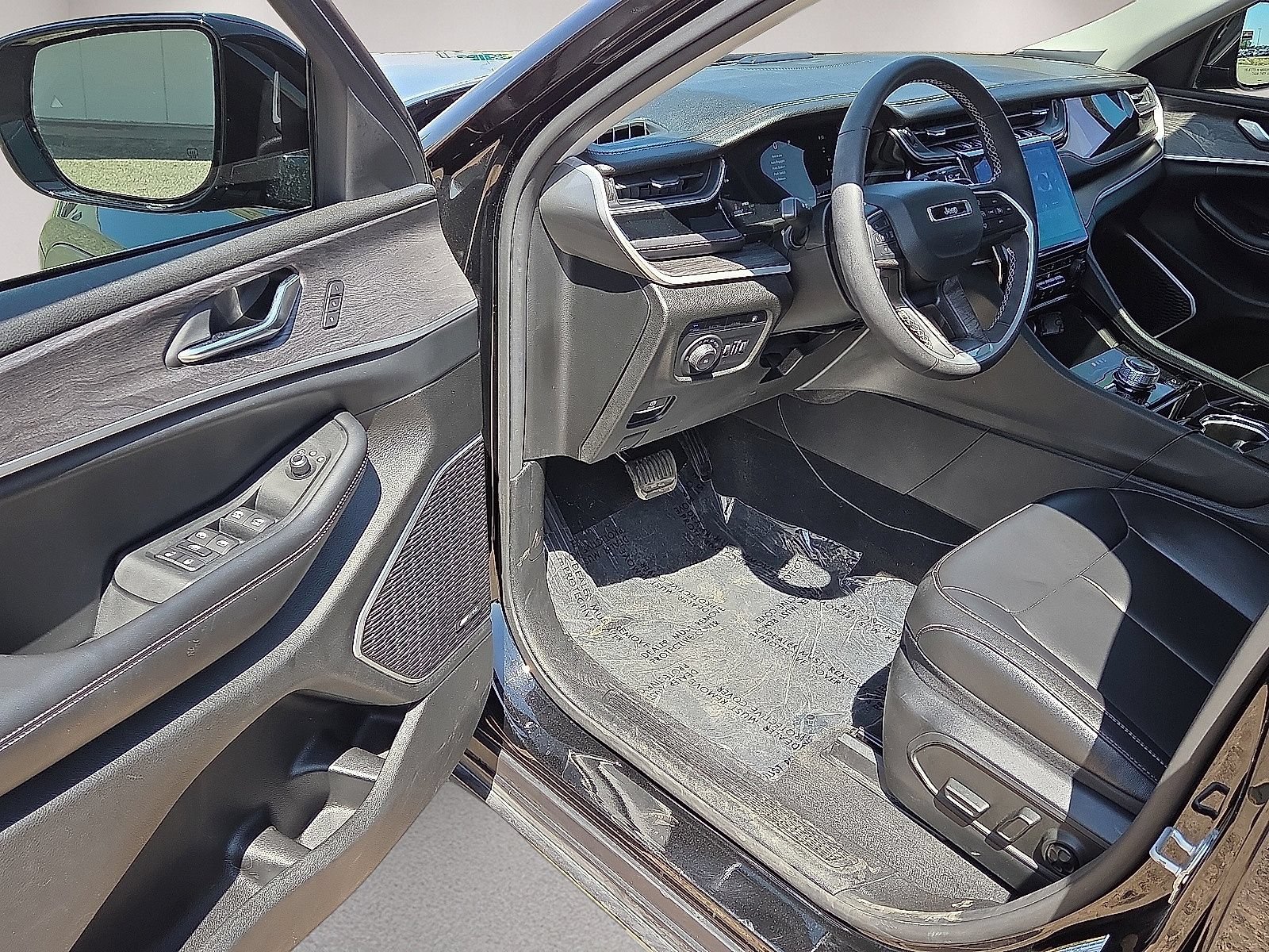 Used 2023 Jeep Grand Cherokee 4WD 4xe image 20