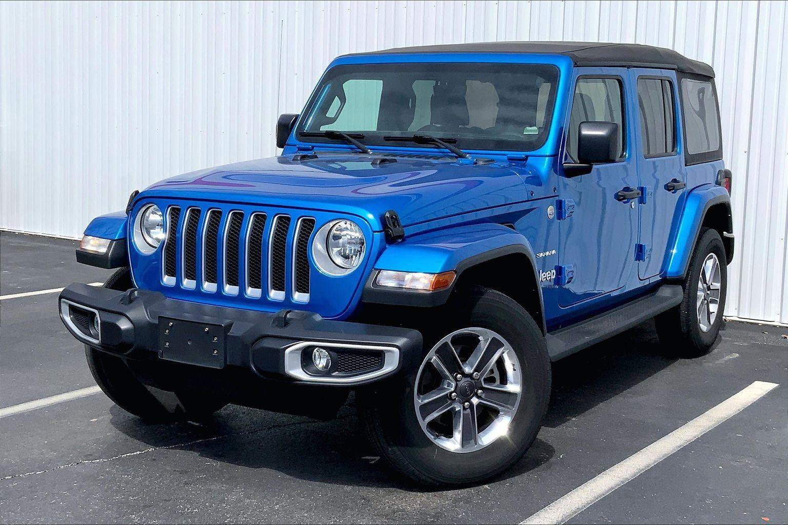 Used 2023 Jeep Wrangler Sahara w/ Cold Weather Group image 1