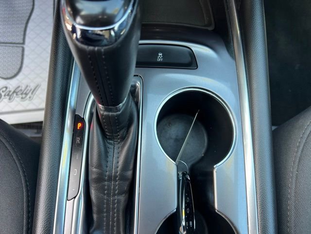 Used 2018 Chevrolet Malibu LT FWD image 30