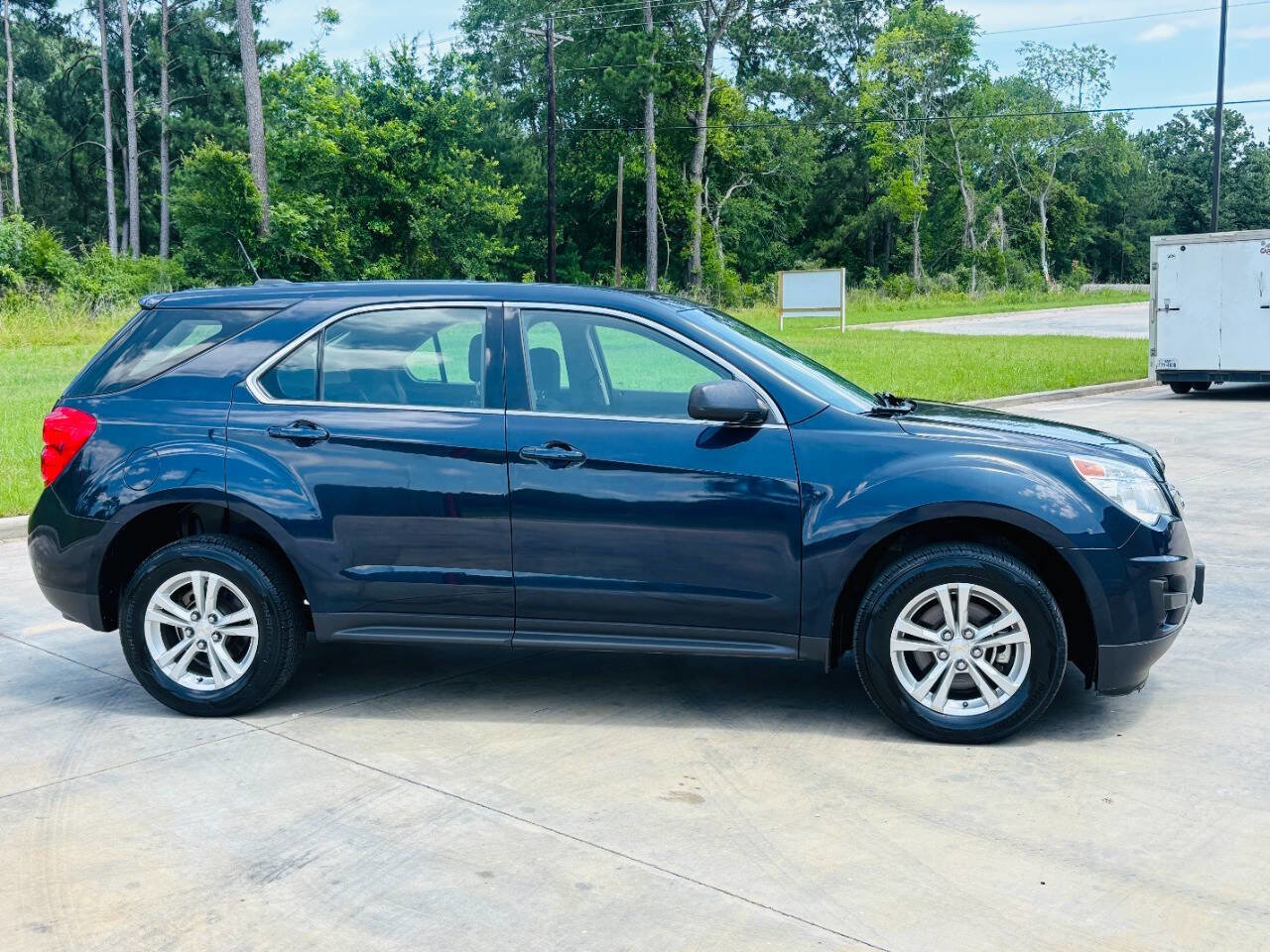 Used 2015 Chevrolet Equinox LS FWD image 5