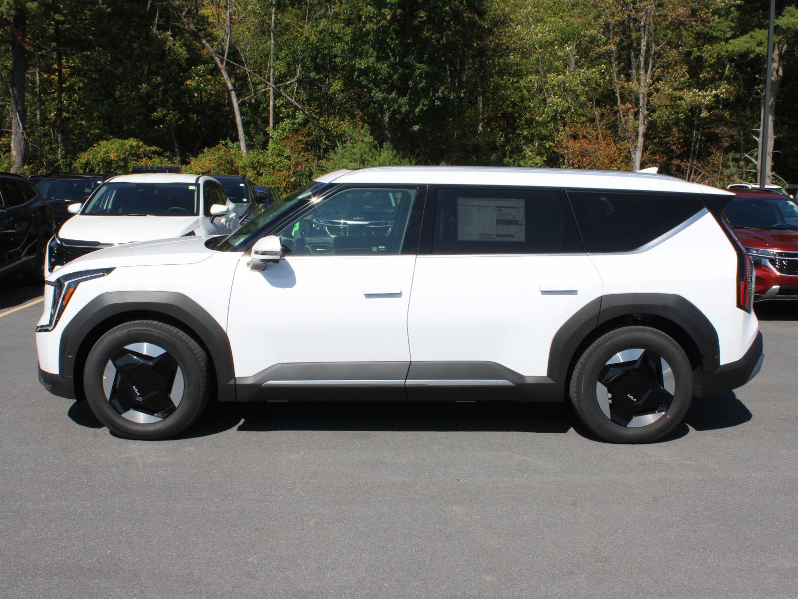 New 2026 Kia EV9 Wind image 6