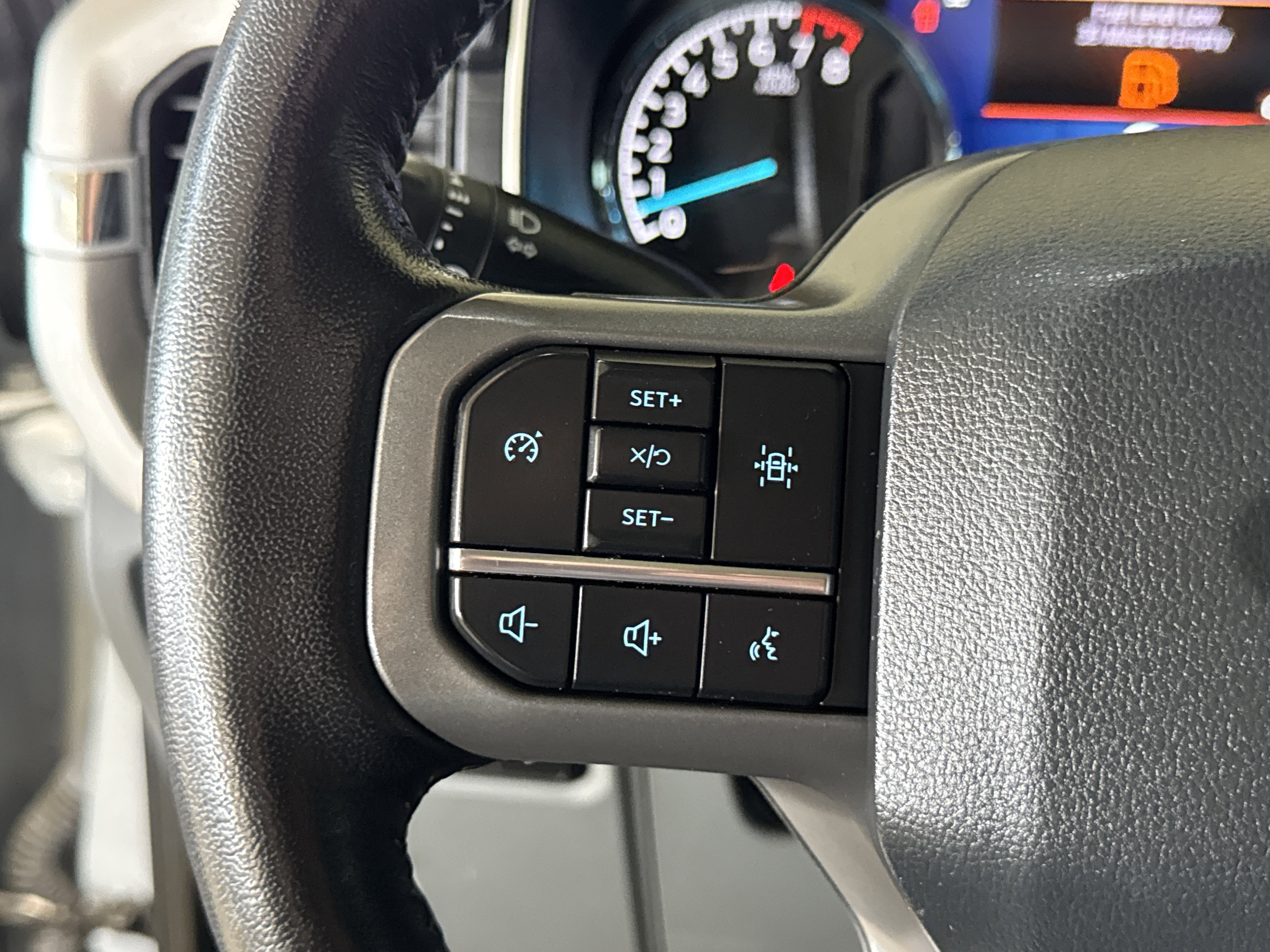 Used 2022 Ford F150 XLT w/ Equipment Group 301A Mid image 22