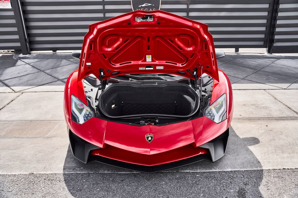 Used 2016 Lamborghini Aventador LP 750-4 Superveloce AWD/4WD image 22