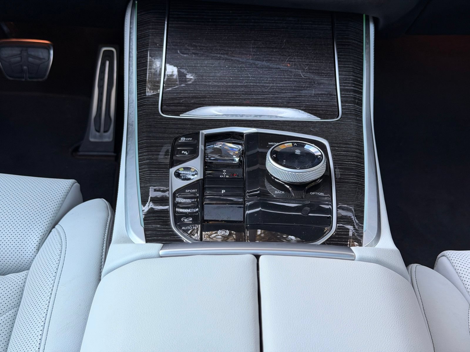 Certified 2025 BMW X5 M60i AWD/4WD image 18