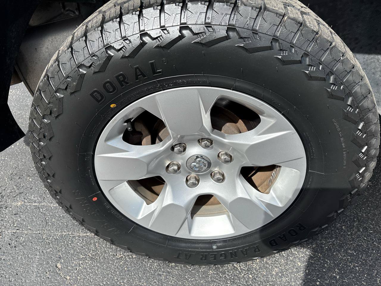Used 2021 RAM 1500 Big Horn AWD/4WD image 12