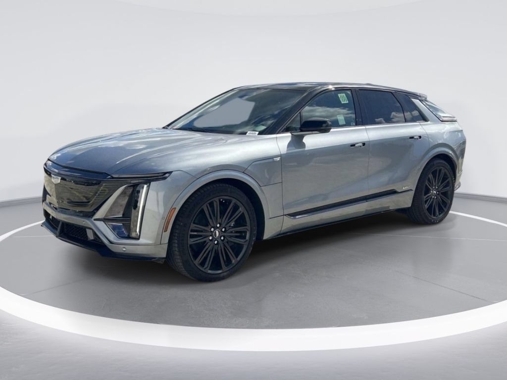 New 2026 Cadillac Lyriq V AWD/4WD image 8