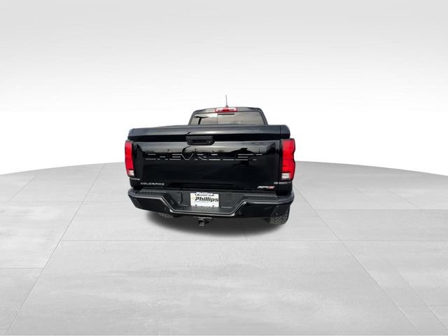 Certified 2024 Chevrolet Colorado ZR2 w/ Technology Package AWD/4WD image 8