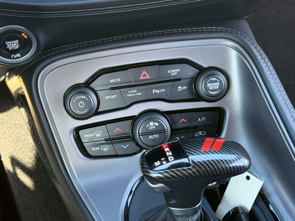Used 2023 Dodge Challenger R/T w/ Plus Package image 32