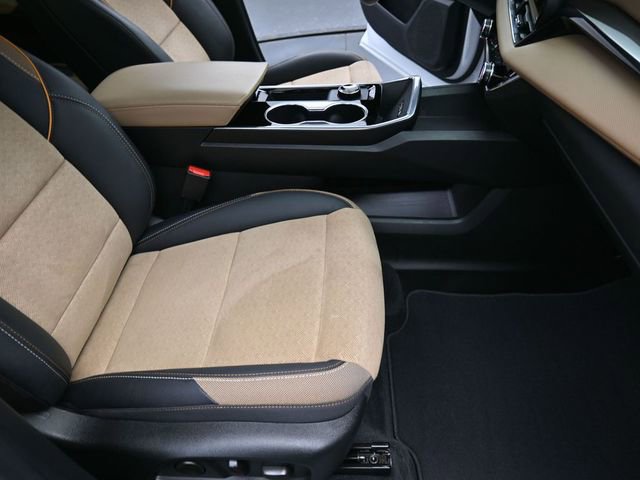 Used 2025 Chevrolet Equinox ACTIV w/ Safety and Technology Package image 27