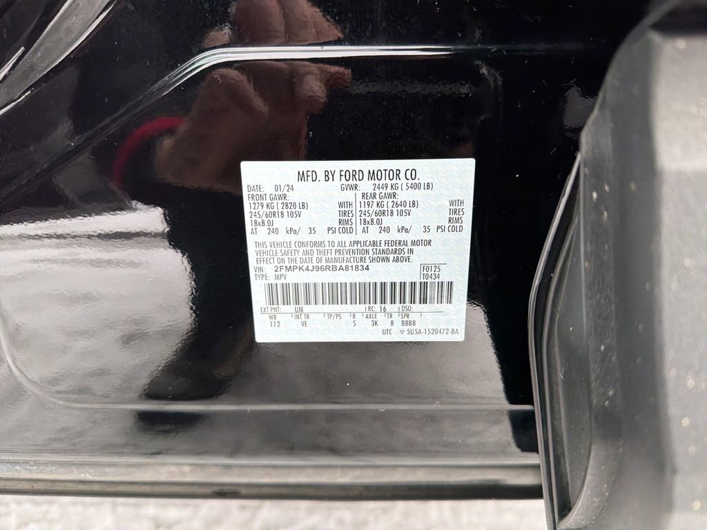 Used 2024 Ford Edge SEL image 29