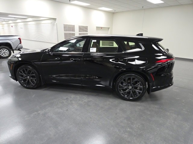 New 2026 Toyota Crown Signia image 3