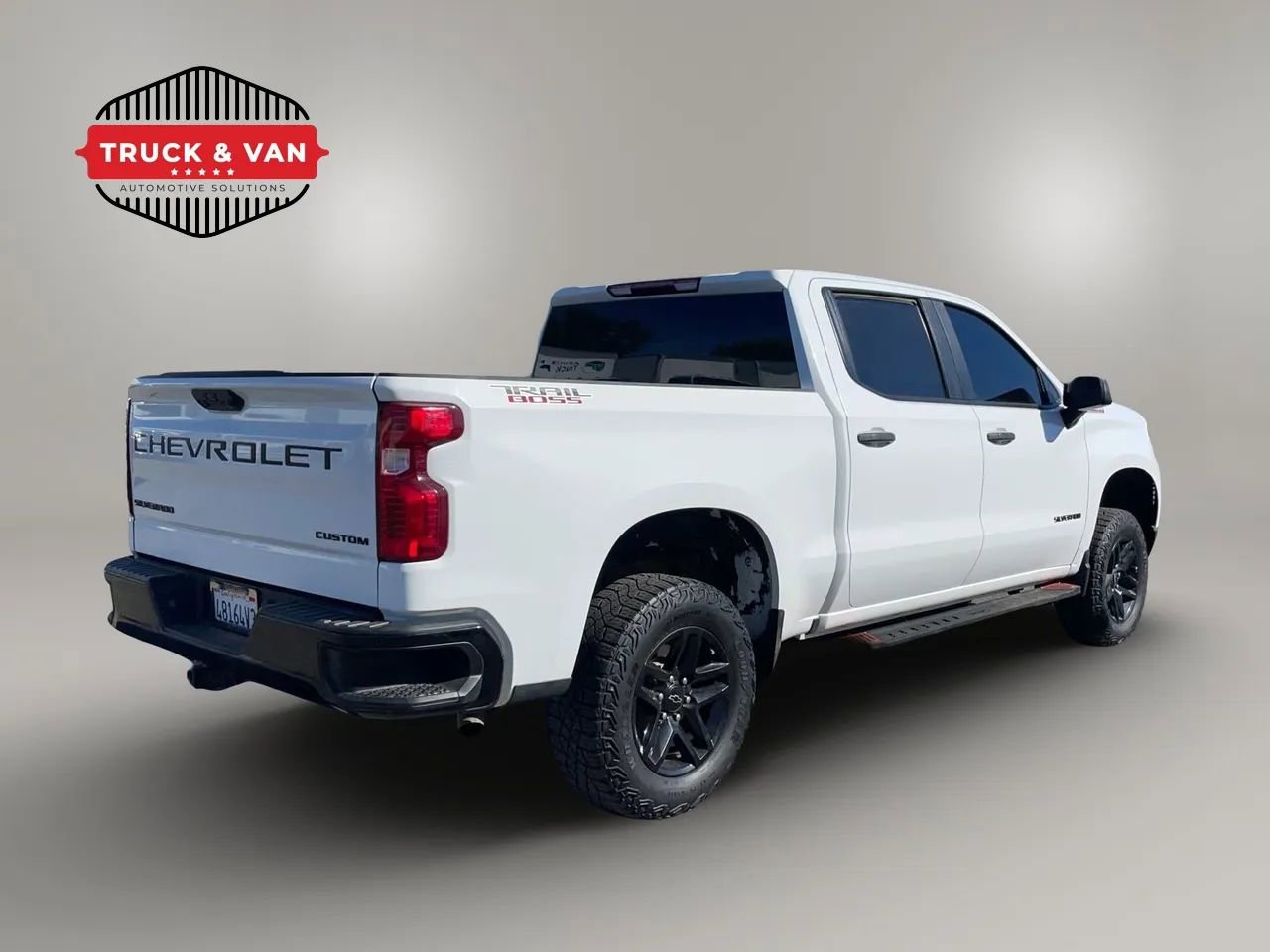 Used 2023 Chevrolet Silverado 1500 Custom Trail Boss AWD/4WD image 7