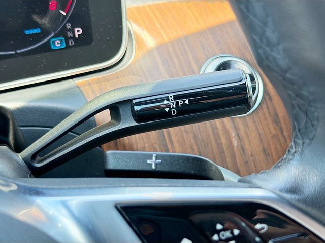 Used 2025 Mercedes-Benz C 300 4MATIC Sedan image 29