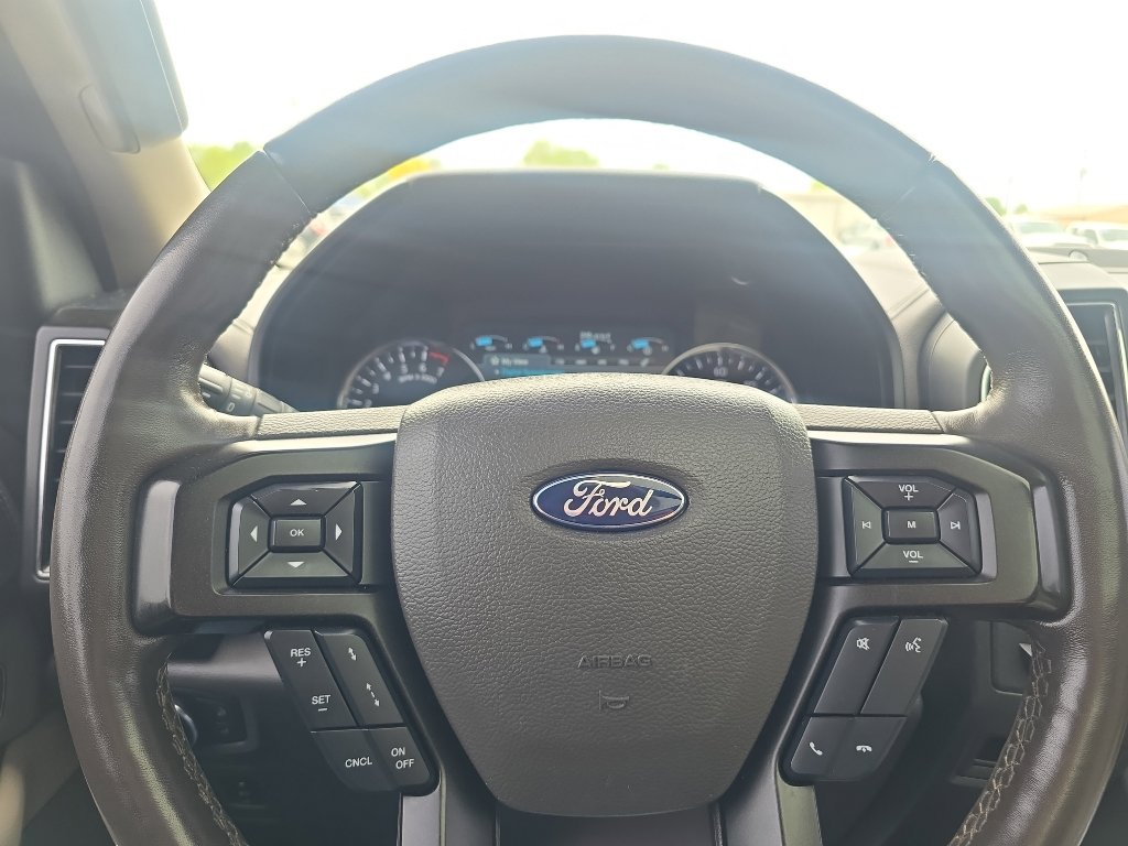 Used 2018 Ford Expedition Max Limited w/ Equipment Group 301A AWD/4WD image 23