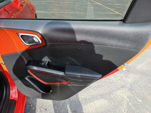 Used 2022 Kia Soul Turbo image 17