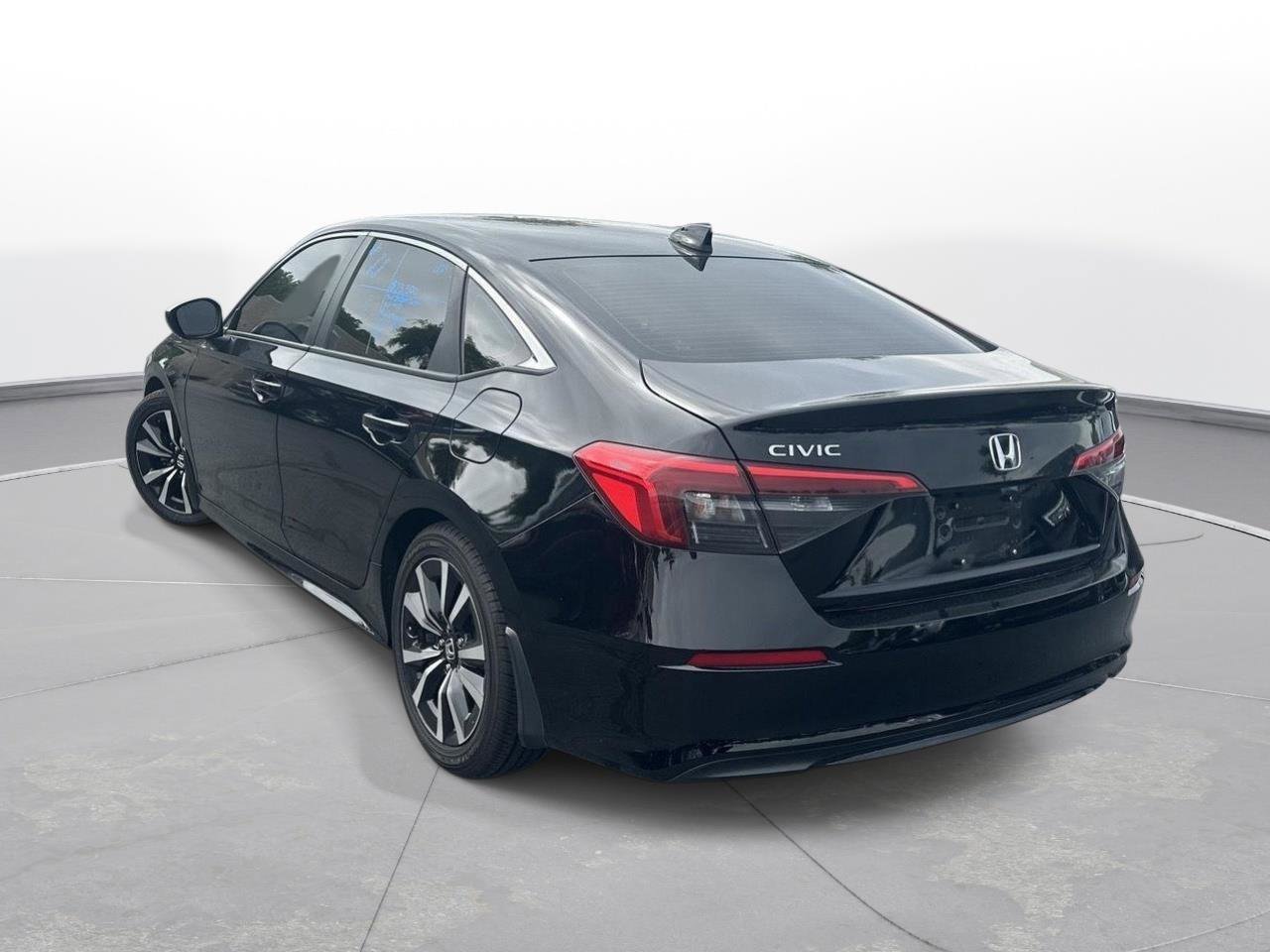 Used 2022 Honda Civic EX image 8