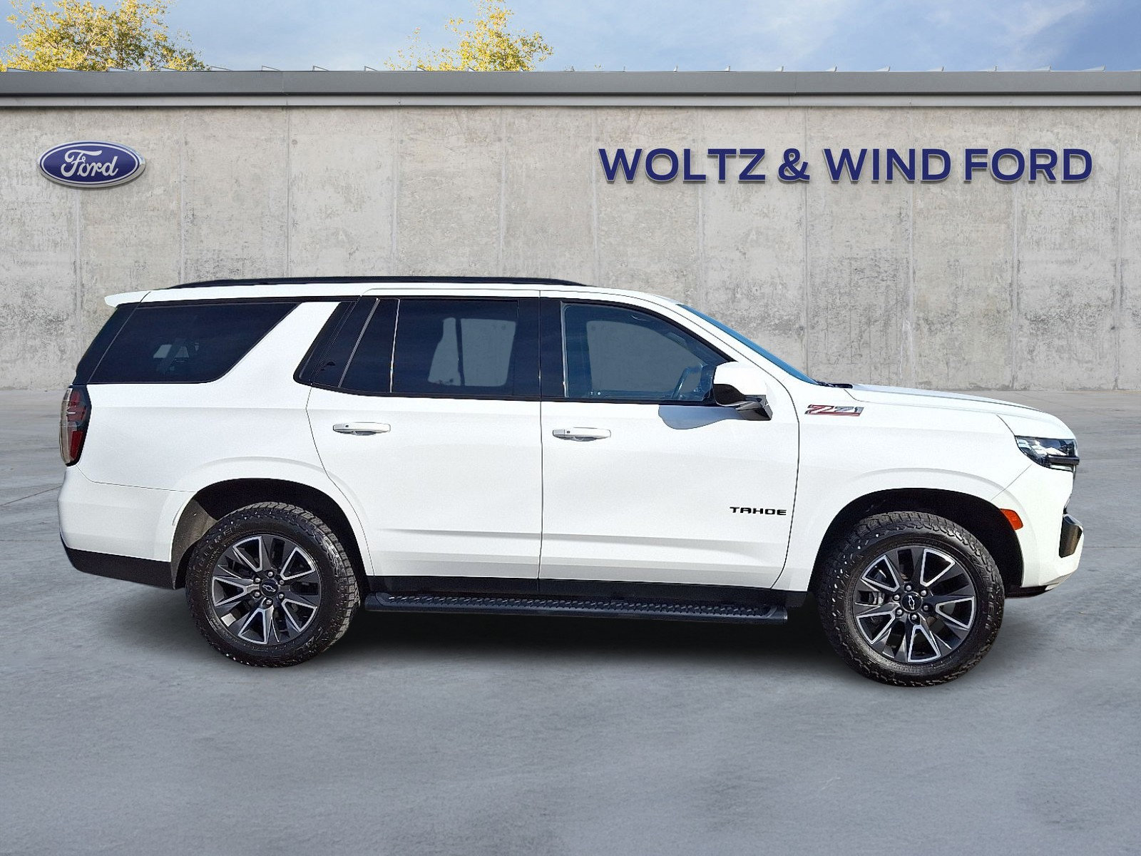 Used 2022 Chevrolet Tahoe Z71 AWD/4WD image 7